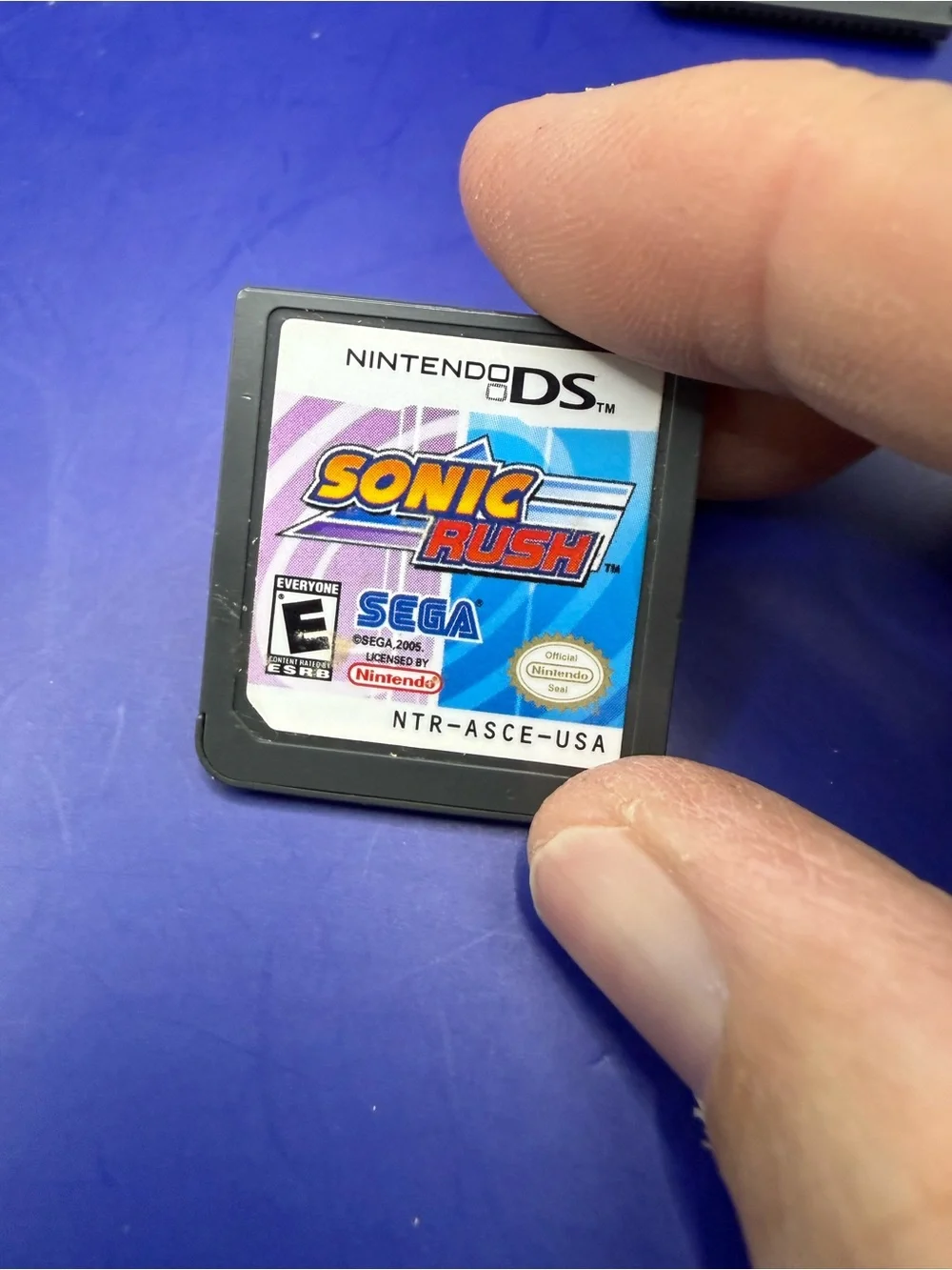 Nintendo DS Game Cartridge Set - Black Shells with Blue and Yellow Labels